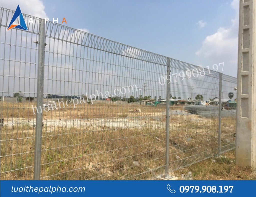 Hàng Rào Lưới Thép  Gập 2 Đầu Hình Tam Giác