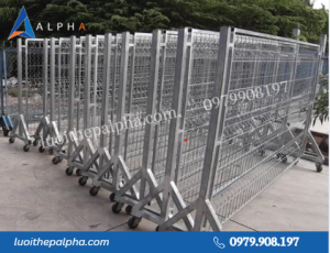 hàng rào di động có bánh xe
